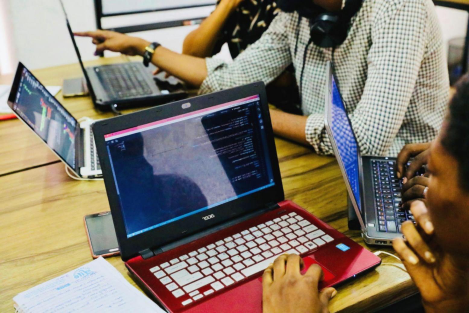 Espacio de reuniones donde trabajamos directamente con clientes