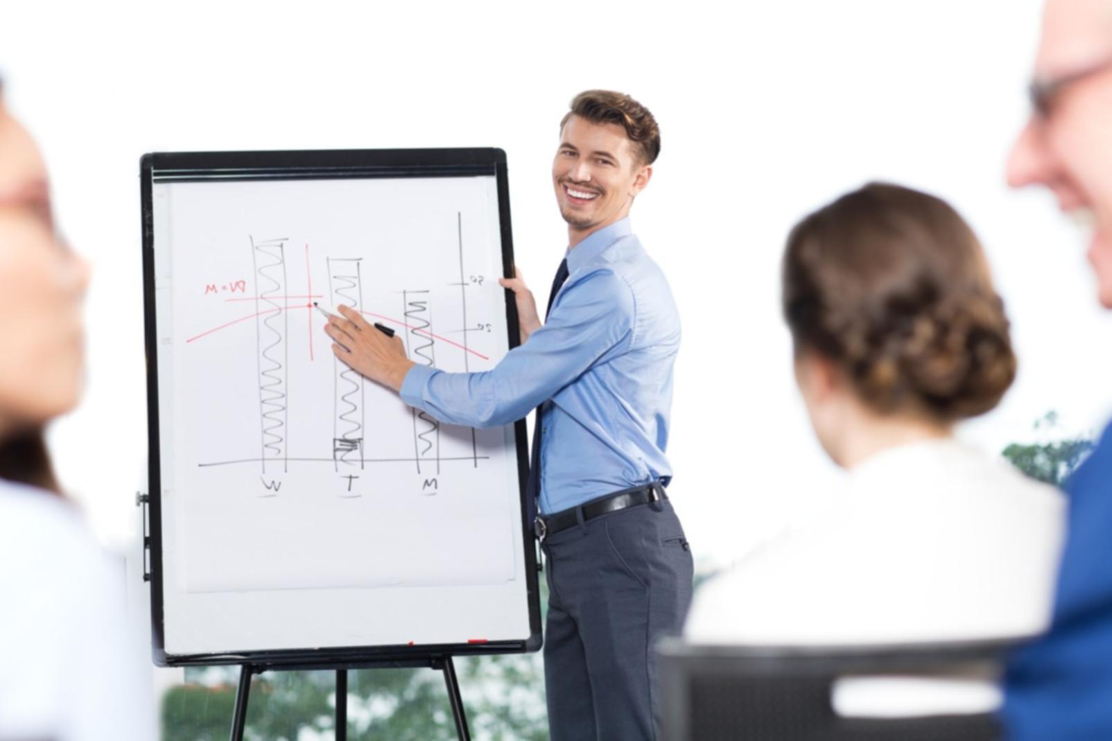 Espacio de trabajo donde desarrollamos estrategias financieras personalizadas
